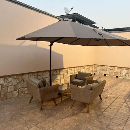Bed and Breakfast Le Cinema Formia Exterior foto