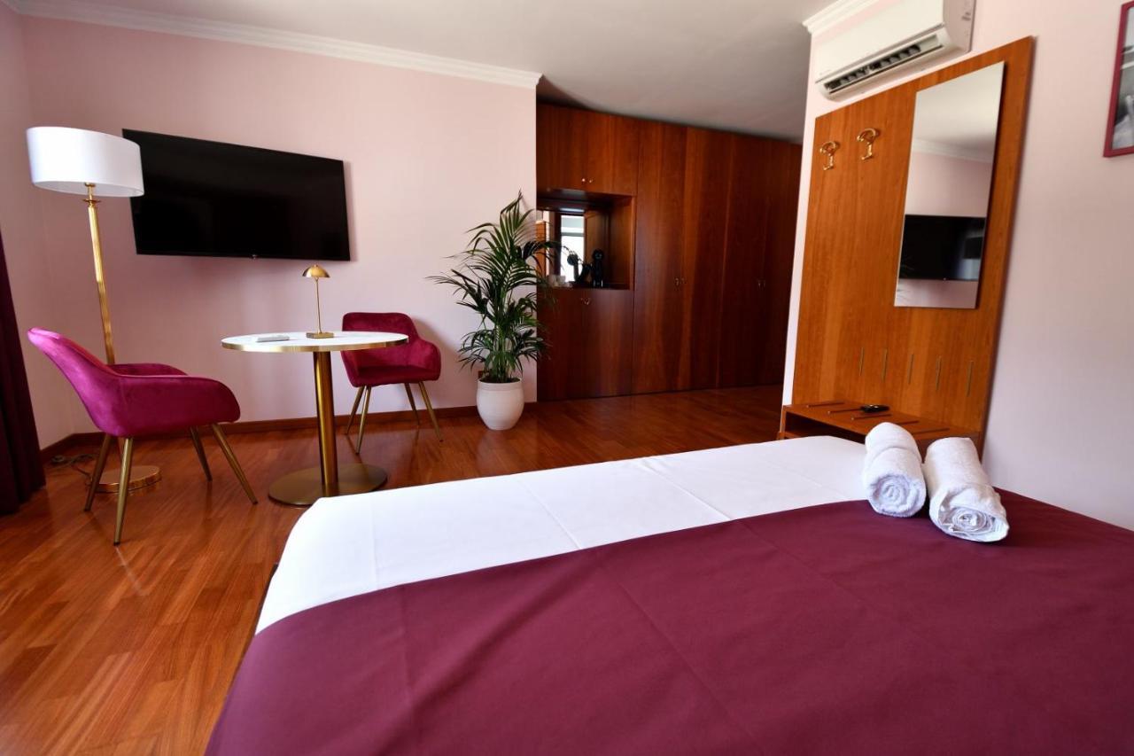 Bed and Breakfast Le Cinema Formia Exterior foto